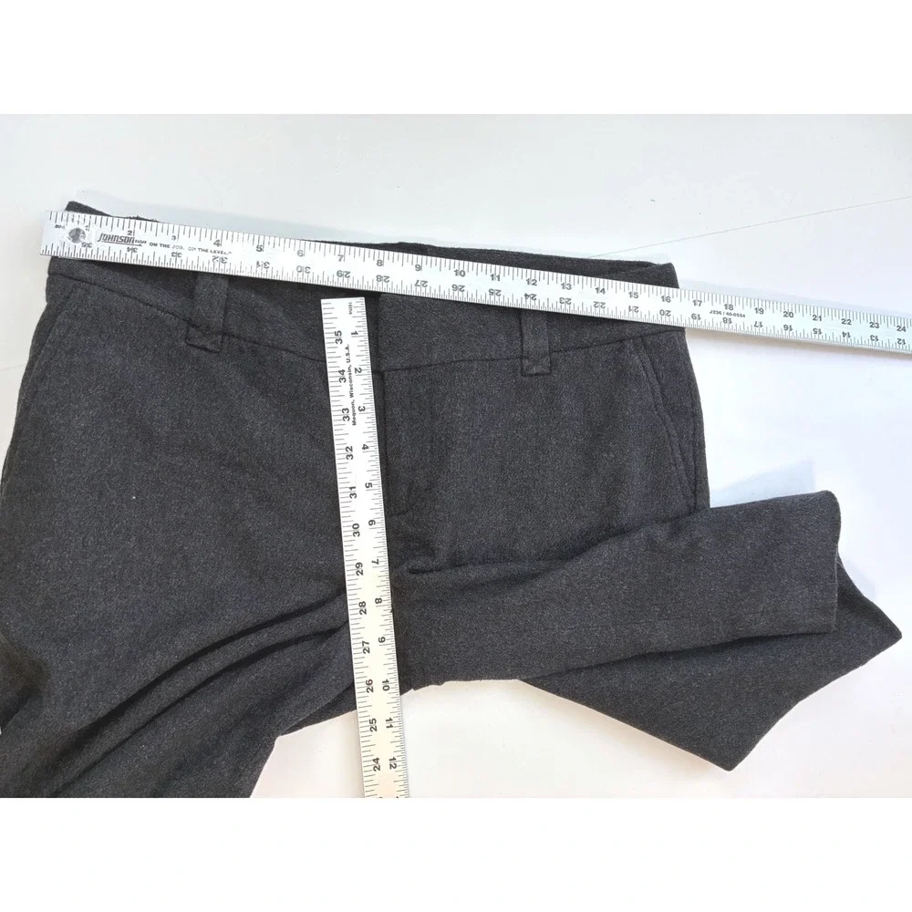 Banana Republic Ryan Fit Charcoal Gray Wool Blend Bermuda‎ Shorts Womens Size 8